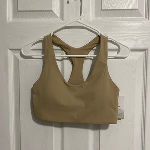 Old Navy Active Sports Bra Nude Size M NWT